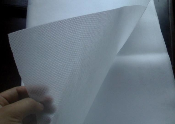 kaufen Weiches nichtgewebtes Gewebe pp. Spunbond wasserdicht für Windel-hinteren Film online manufacture