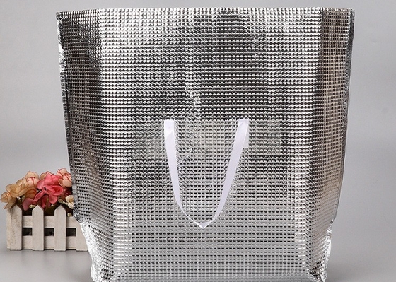 kaufen Anpassungsfähige Farb-Laminierte Vliesstoffe für Packtaschen Hersteller online manufacture