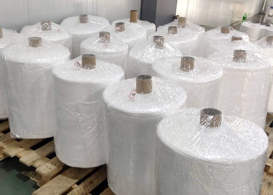 kaufen Erwachsener maskiert Polypropylenrolle 100% Meltblown nichtgewebte Gewebe-20G 40G 3.2M online manufacture