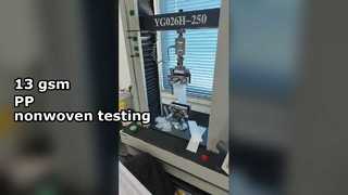 Quadratisches Muster, 15 g/m² PP-Vliesstoff, Zugfestigkeitsprüfung